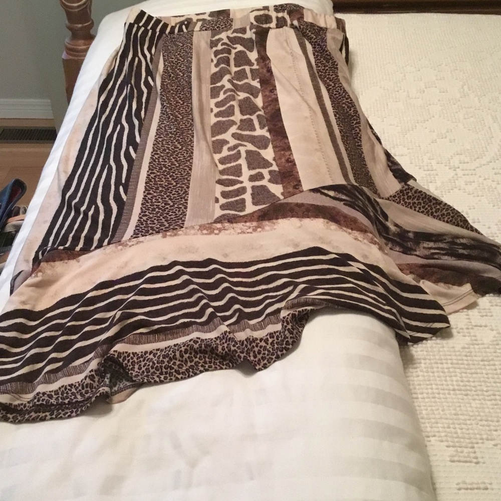 animal print skirt